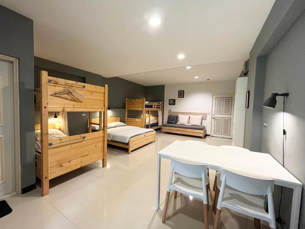 Dali Yi International Hostel Toucheng Rom bilde