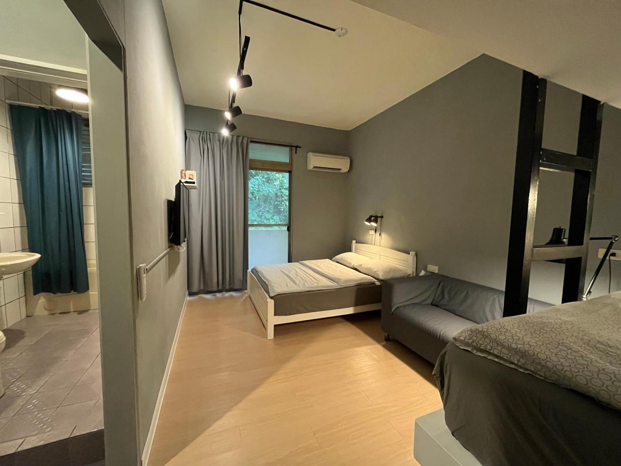 Dali Yi International Hostel Toucheng Rom bilde